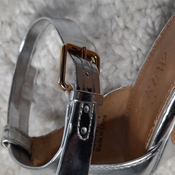 J CREW FACTORY SILVER/mirror  scrappy heels size 7.5 - Picture 5 of 16